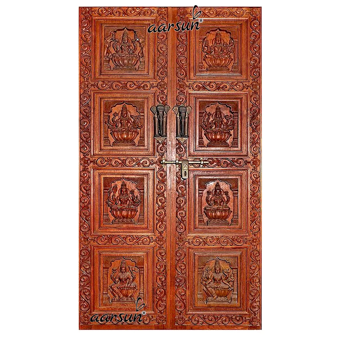 अष्टलक्ष्मी पूजा कक्ष द्वार